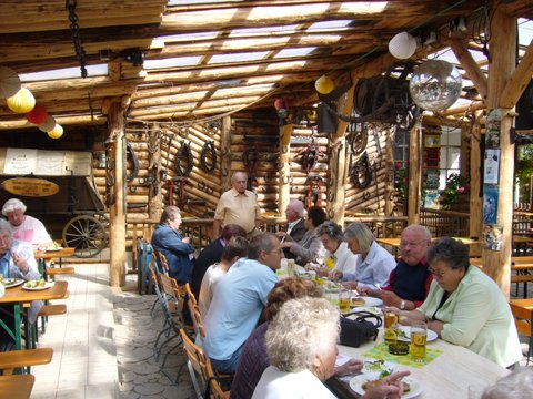Biergarten b