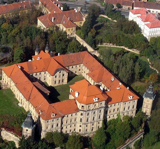 Klostergebaeude 2006